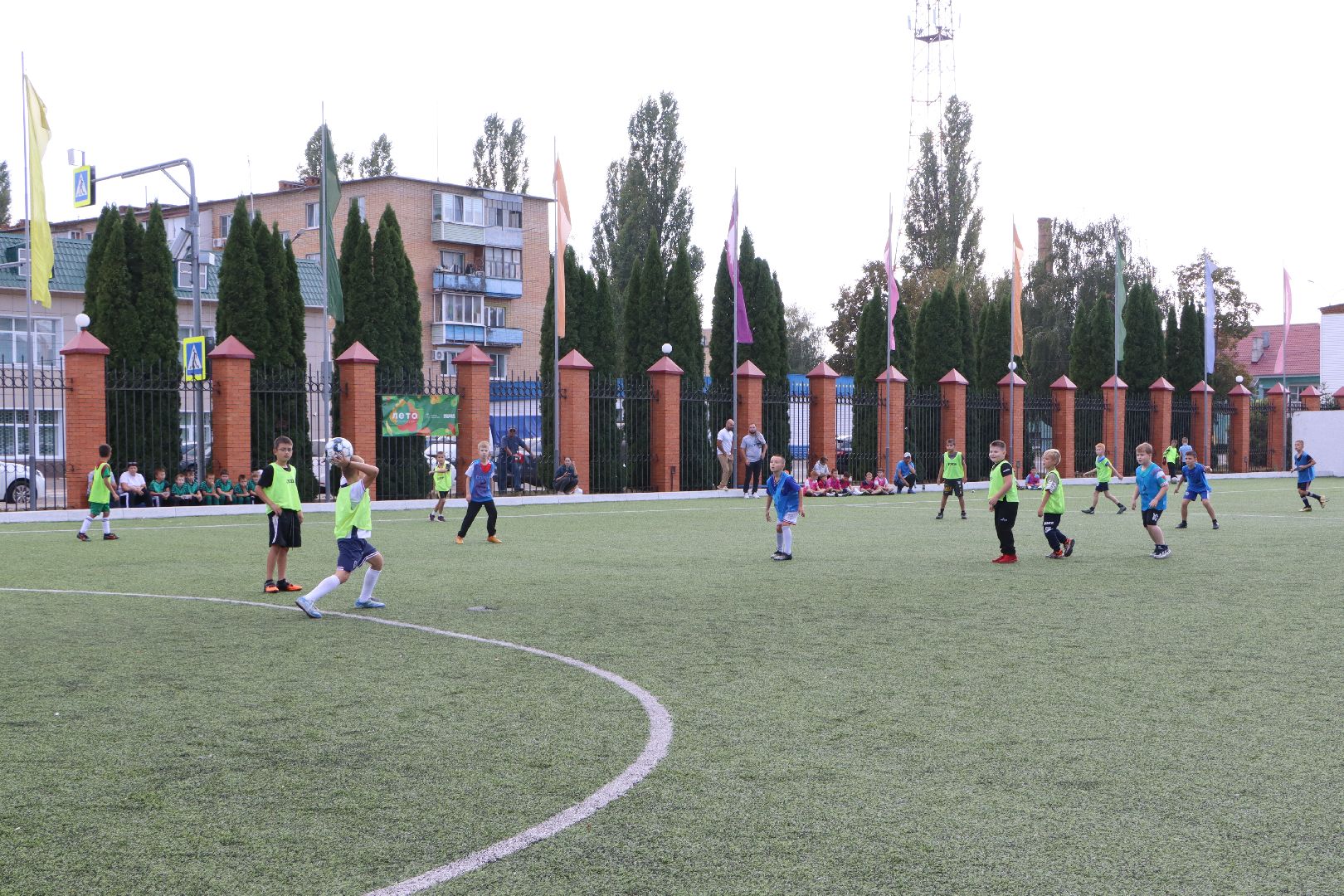 Серебряные Пруды, футбол, надежда Подмосковья Кавалер ордена Мужества, Сергей Мясин, СК Молодежный,