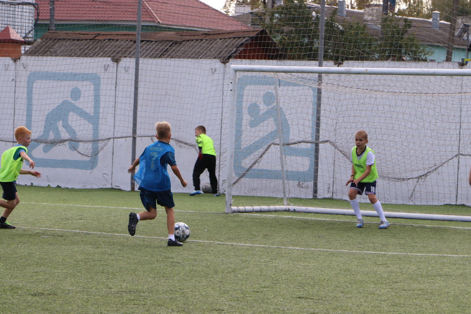 Серебряные Пруды, футбол, надежда Подмосковья Кавалер ордена Мужества, Сергей Мясин, СК Молодежный,