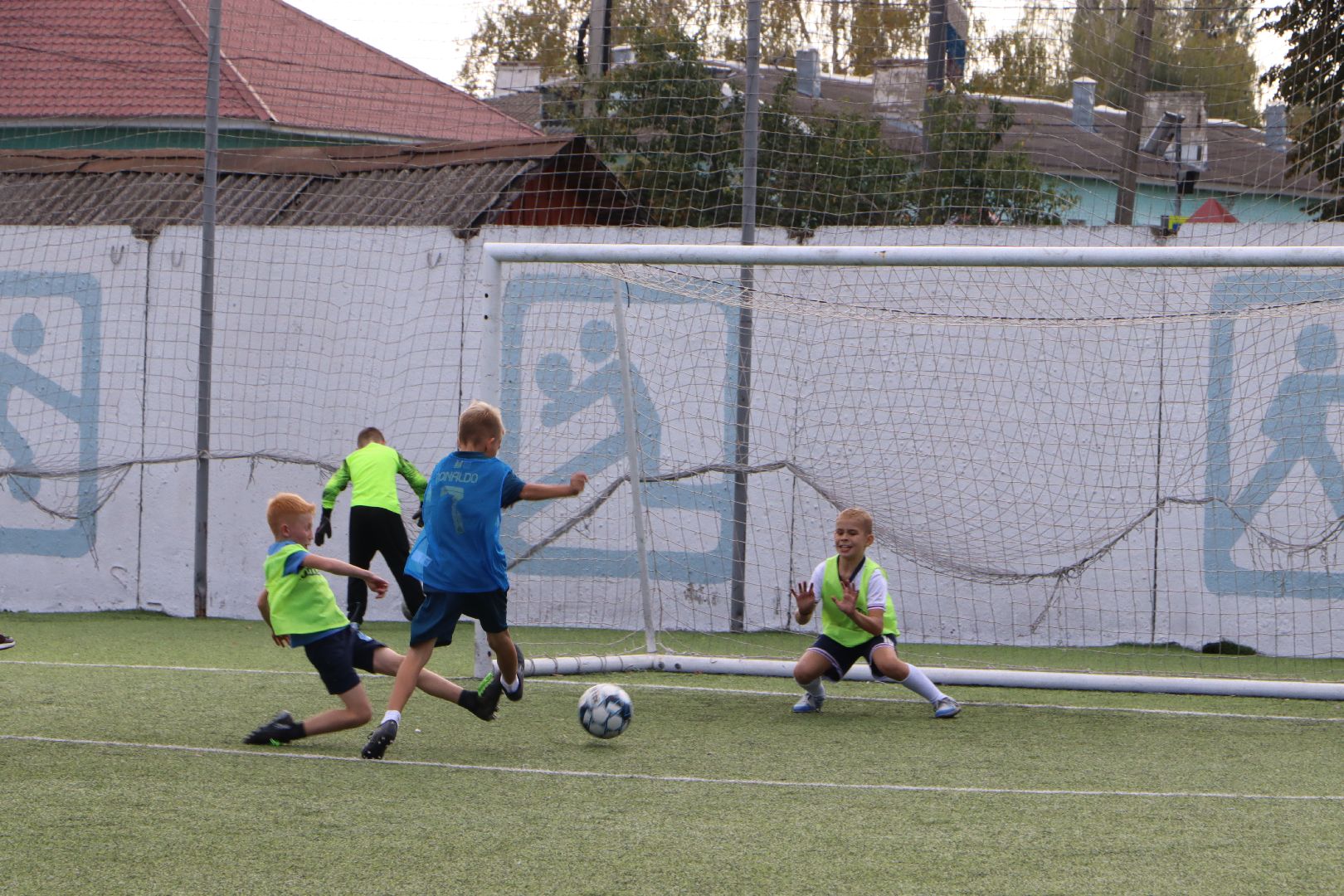 Серебряные Пруды, футбол, надежда Подмосковья Кавалер ордена Мужества, Сергей Мясин, СК Молодежный,