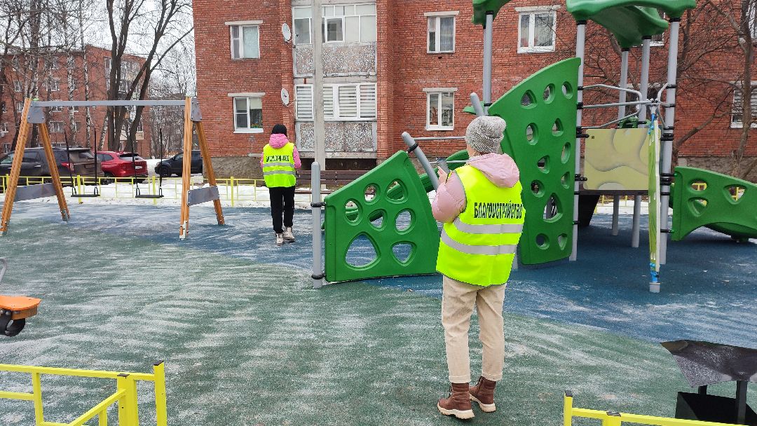 Кашира, общество