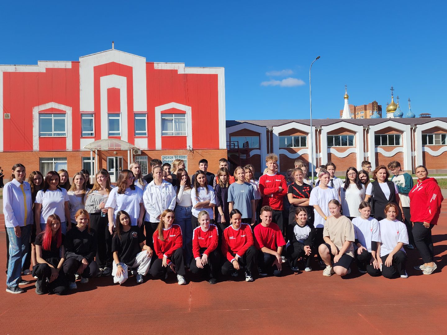 первая помощь, движение первых,