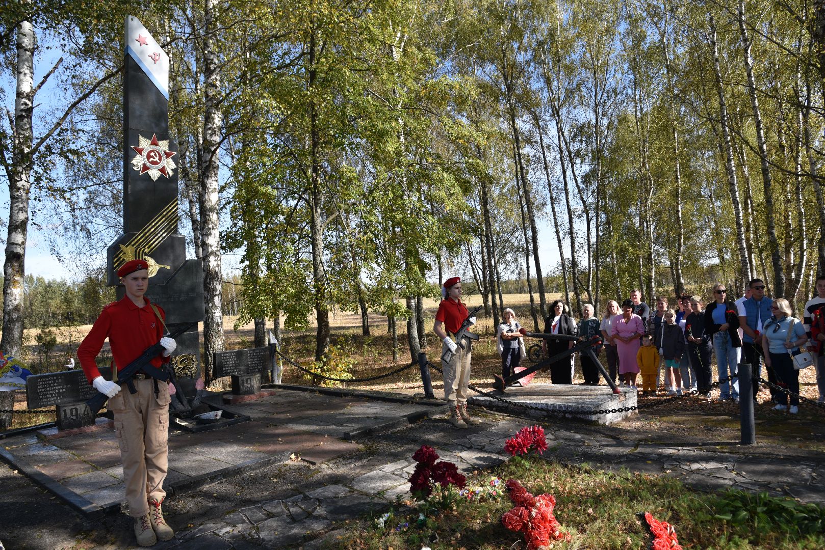 лотошино, великая отечественная война, память войны, памятники,