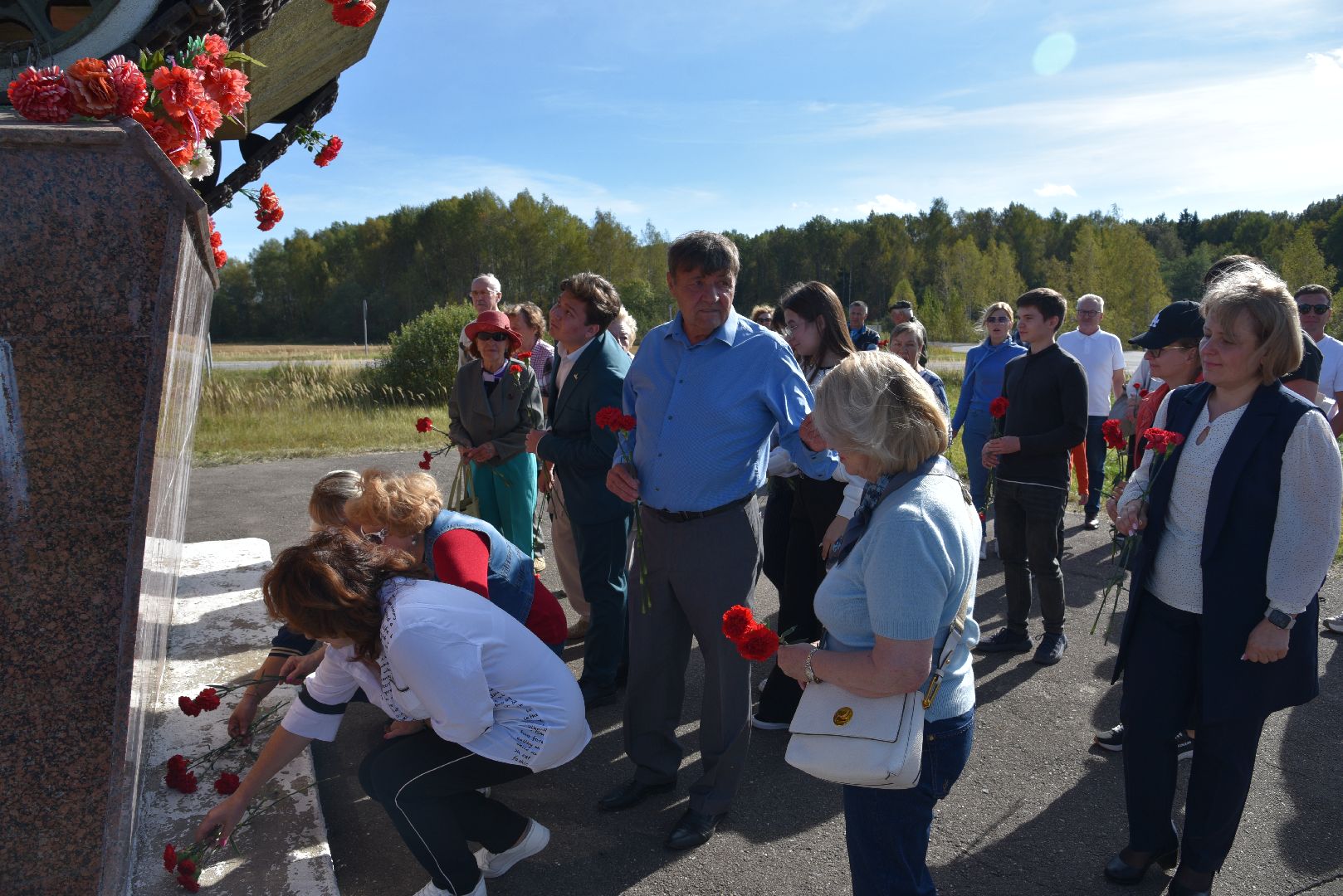 лотошино, великая отечественная война, память войны, памятники,