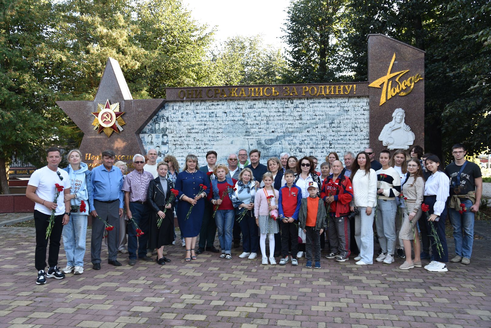 лотошино, великая отечественная война, память войны, памятники,