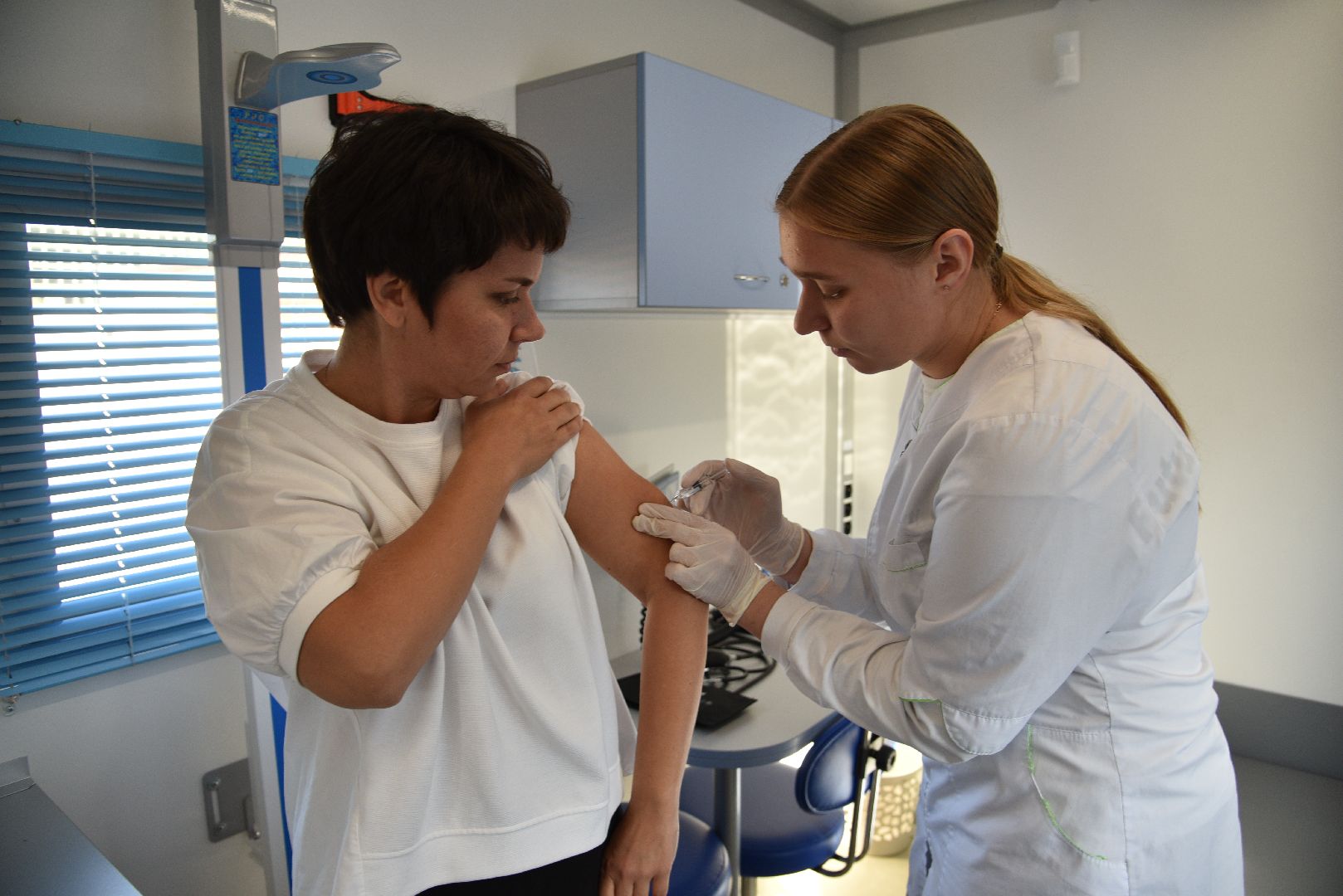 лотошино, прививка от гриипа, здравоохранение, медицина, вакцина от гриппа, вакцинация,