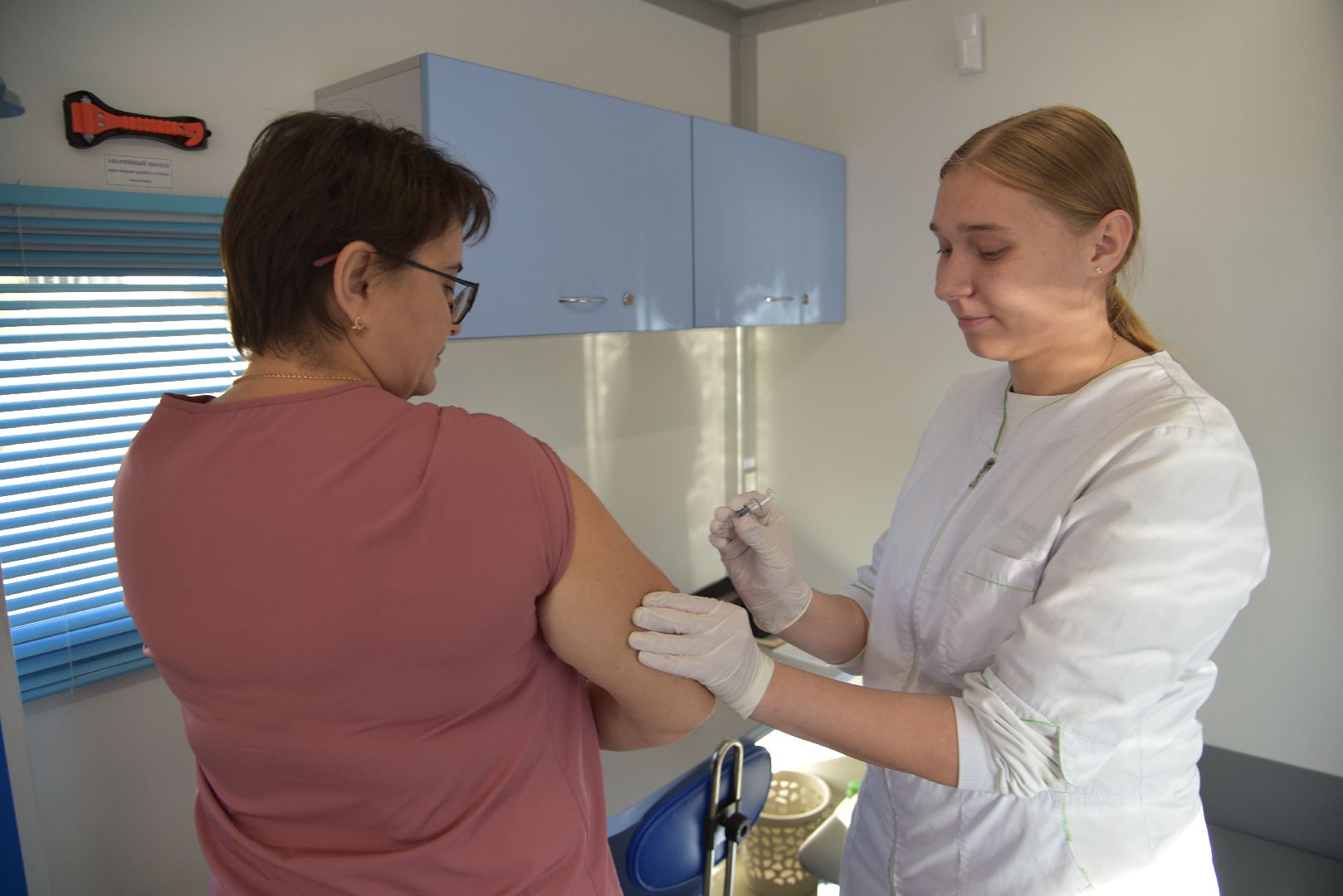 лотошино, прививка от гриипа, здравоохранение, медицина, вакцина от гриппа, вакцинация,