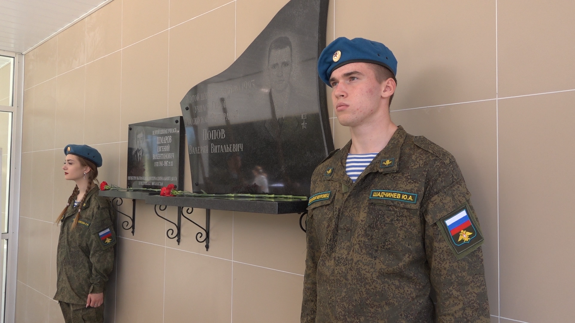 выставка посвященная ВОВ, школа Попова волонтеры, Власиха школа Попова, фотовыставка ВОВ, связь времен,