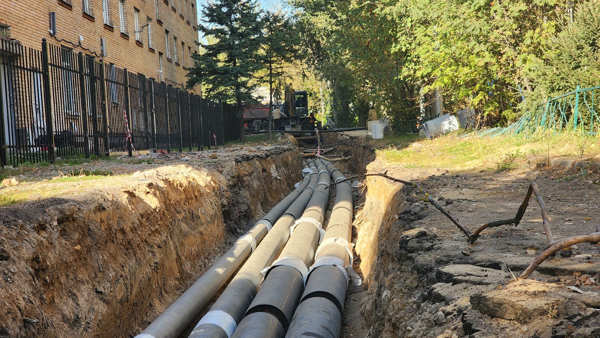 Теплосеть, Лобня, Прокладка труб,