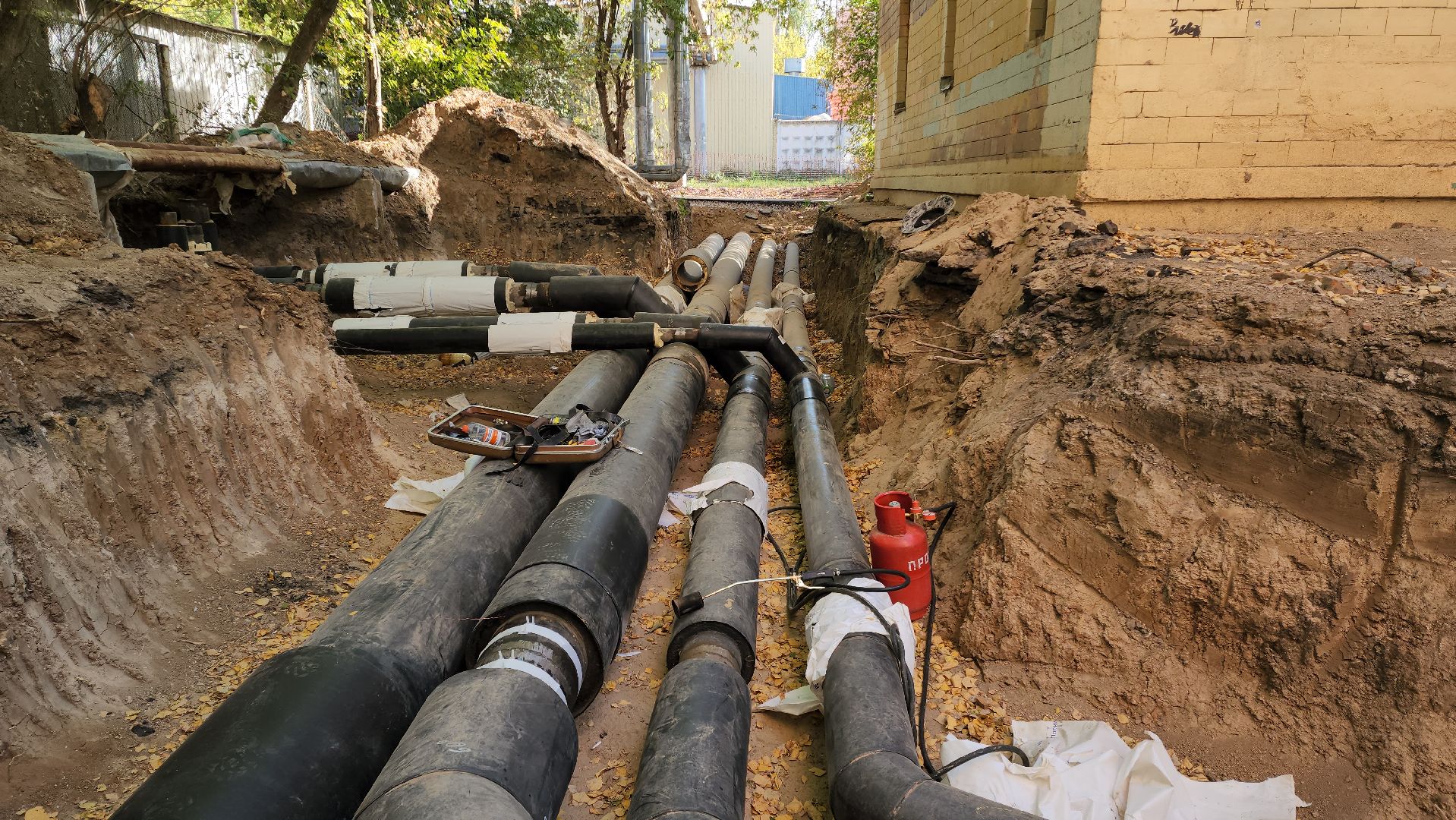 Теплосеть, Лобня, Прокладка труб,