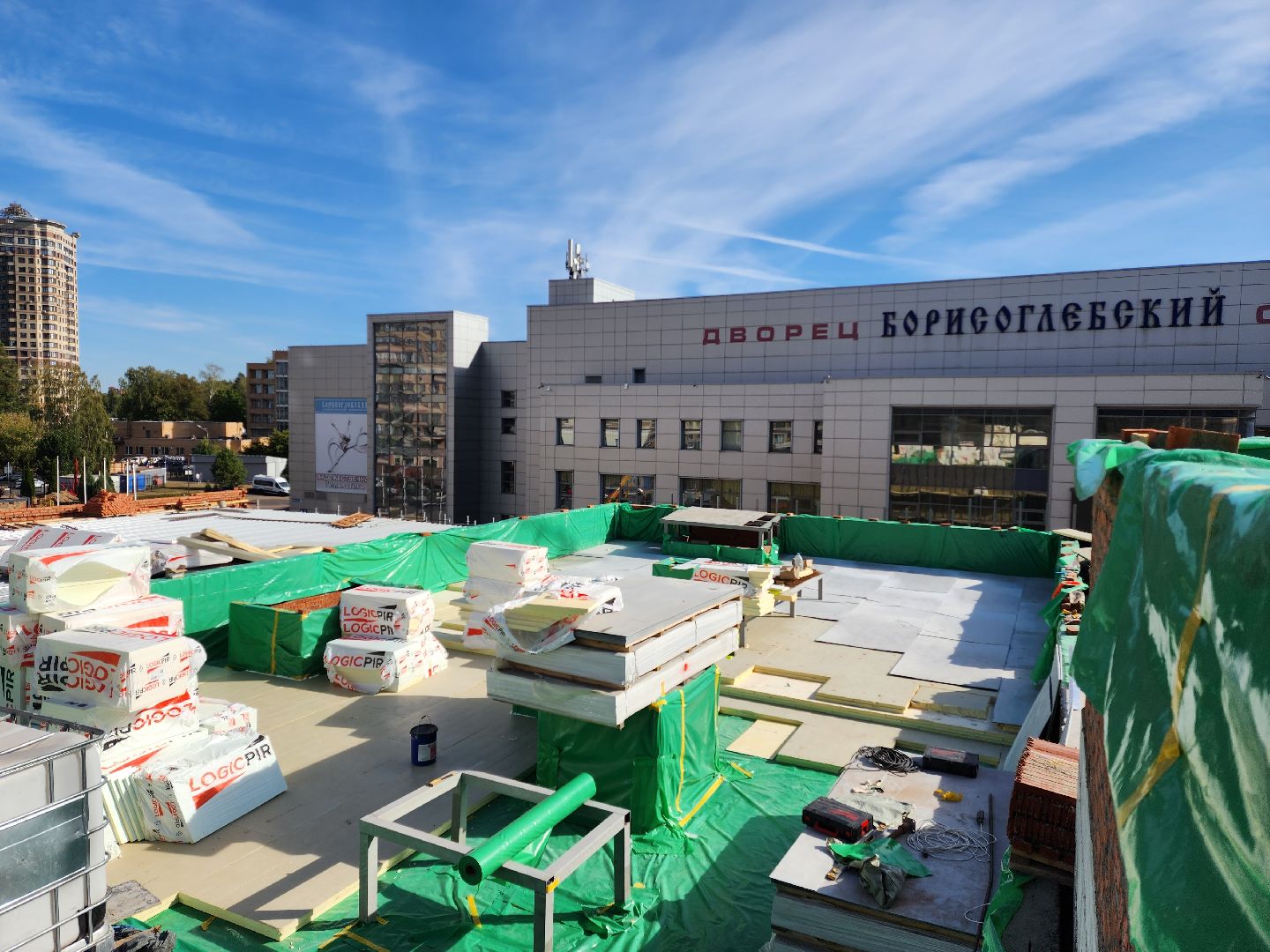 раменское, строительство, физкультурно-оздоровительный комплекс с бассейном, кровельные работы,