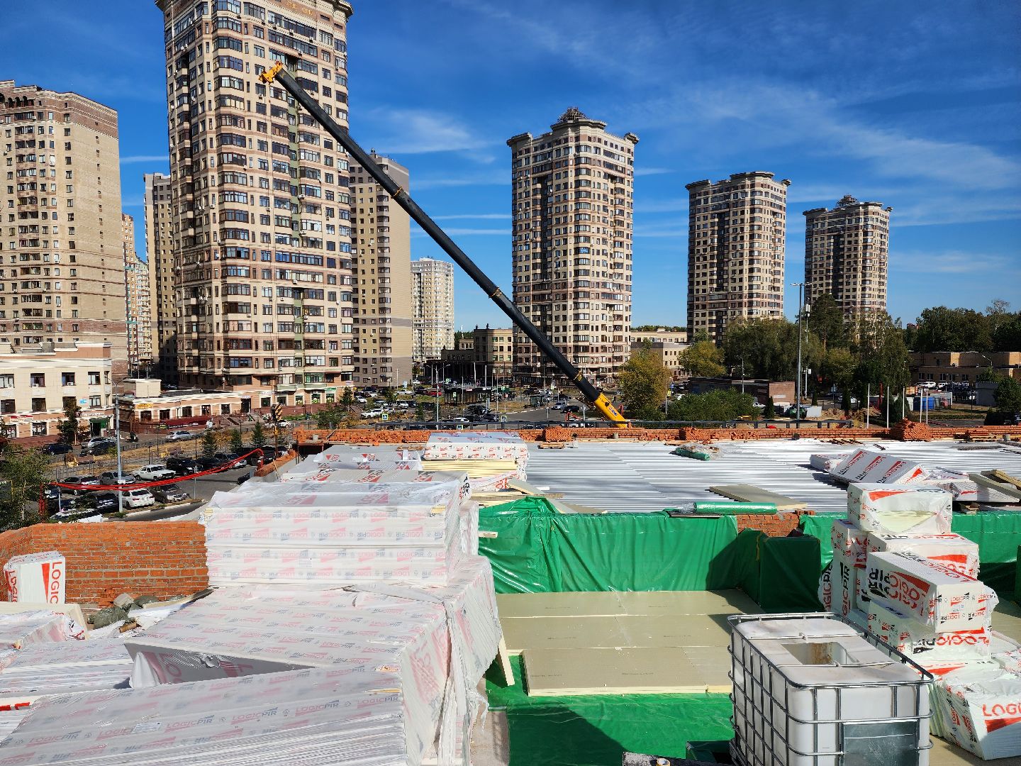 раменское, строительство, физкультурно-оздоровительный комплекс с бассейном, кровельные работы,