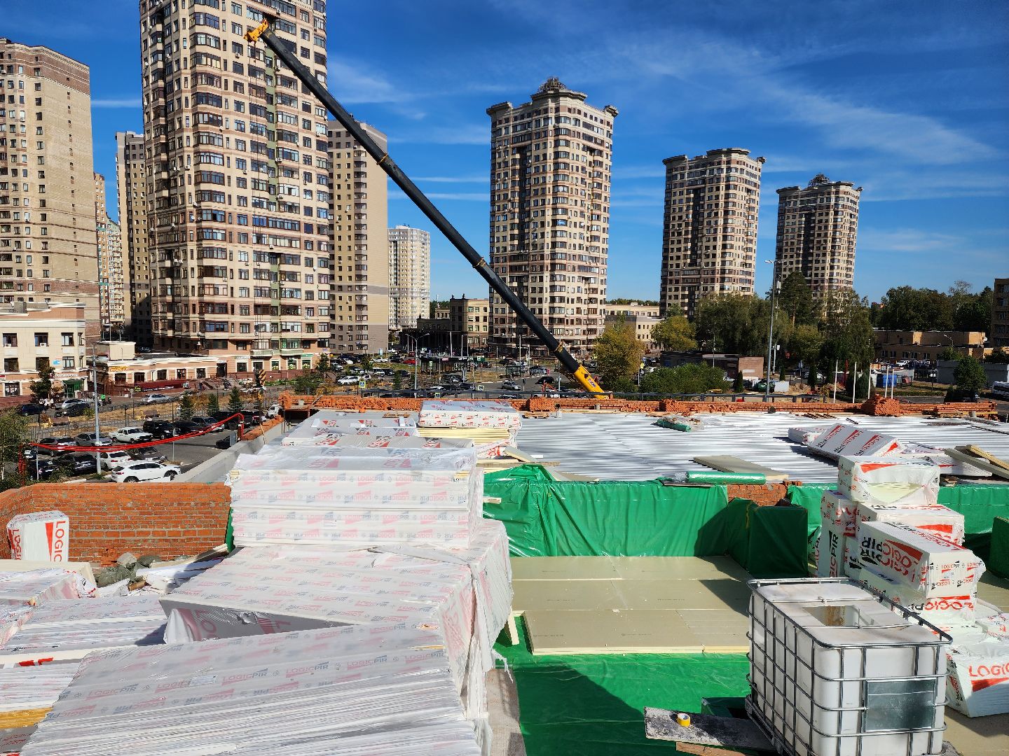 раменское, строительство, физкультурно-оздоровительный комплекс с бассейном, кровельные работы,