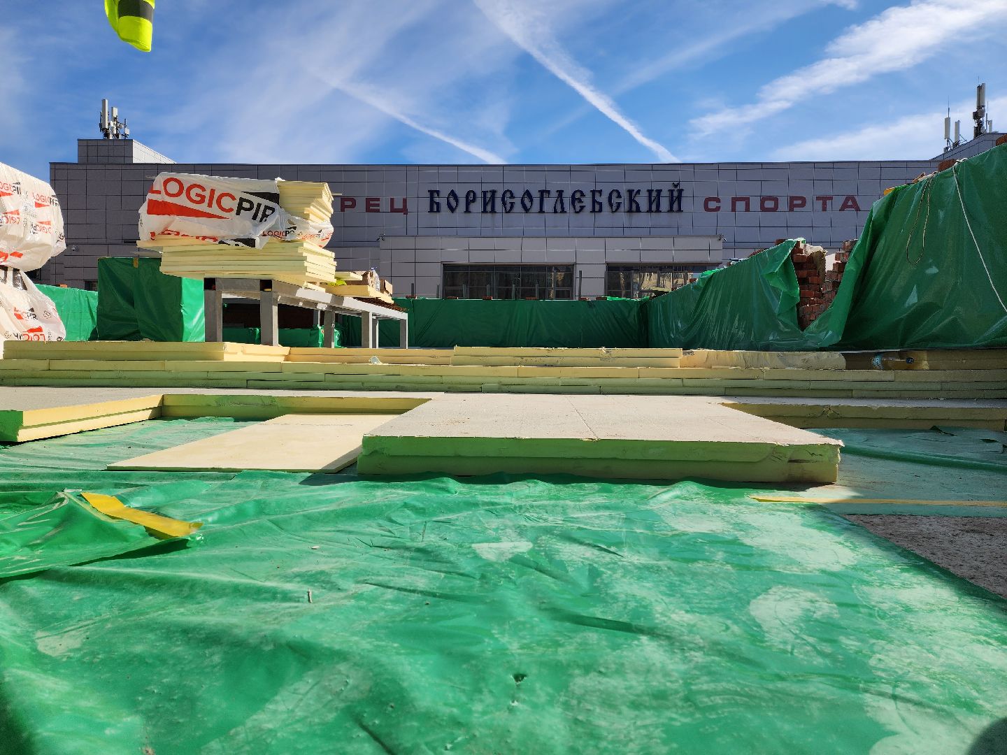 раменское, строительство, физкультурно-оздоровительный комплекс с бассейном, кровельные работы,