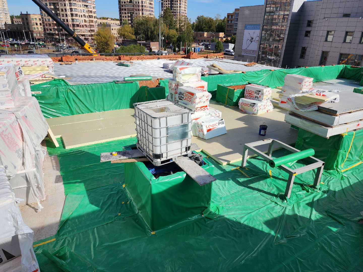 раменское, строительство, физкультурно-оздоровительный комплекс с бассейном, кровельные работы,