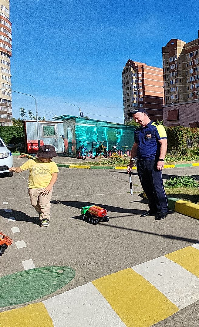 электросталь, ГАИ, гибдд, всероссийская акция, неделя безопасности, мой город, дети, безопасность детей, детский сад, госавтоинспекция, госавтоинспекторы,