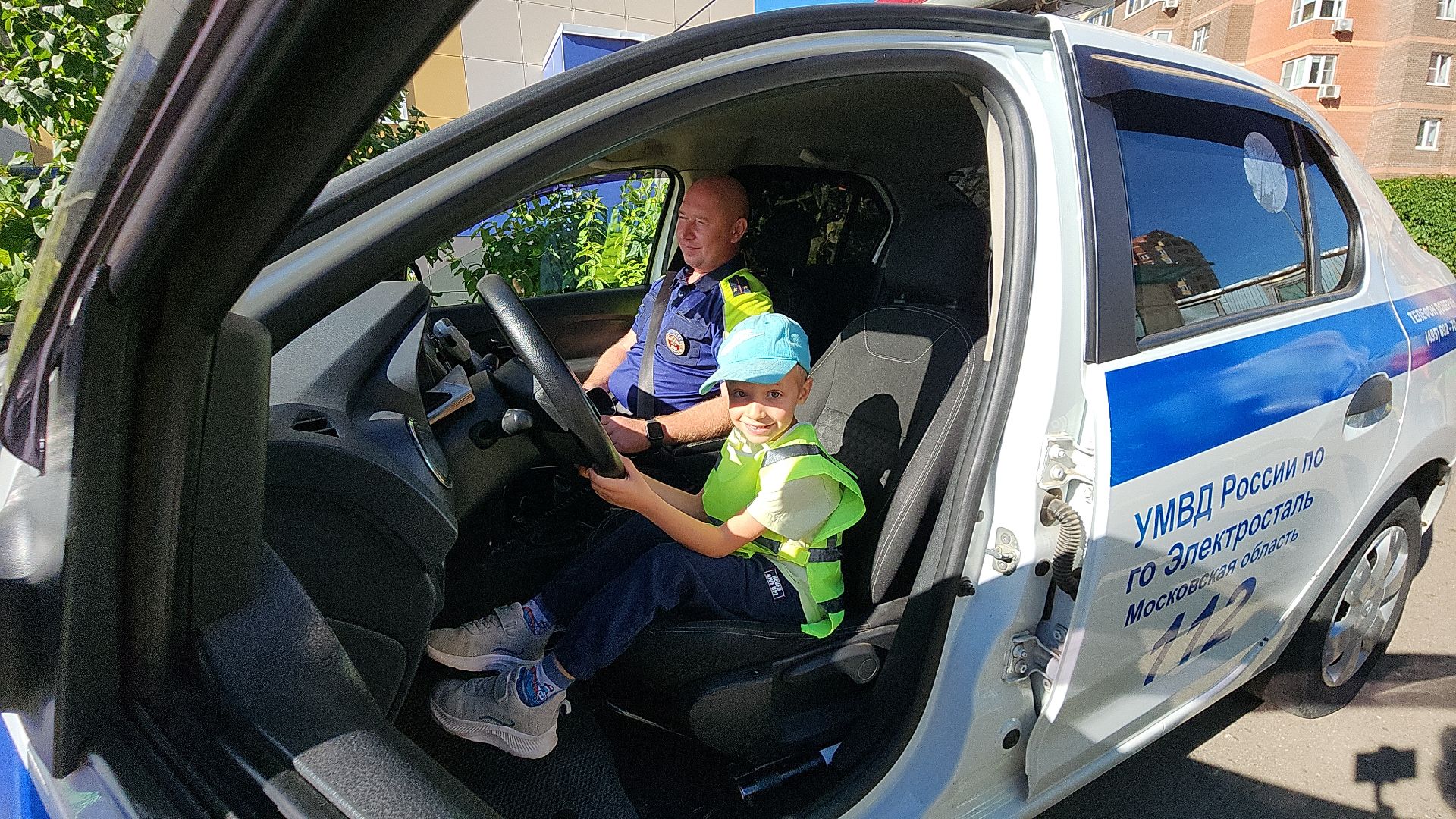 электросталь, ГАИ, гибдд, всероссийская акция, неделя безопасности, мой город, дети, безопасность детей, детский сад, госавтоинспекция, госавтоинспекторы,