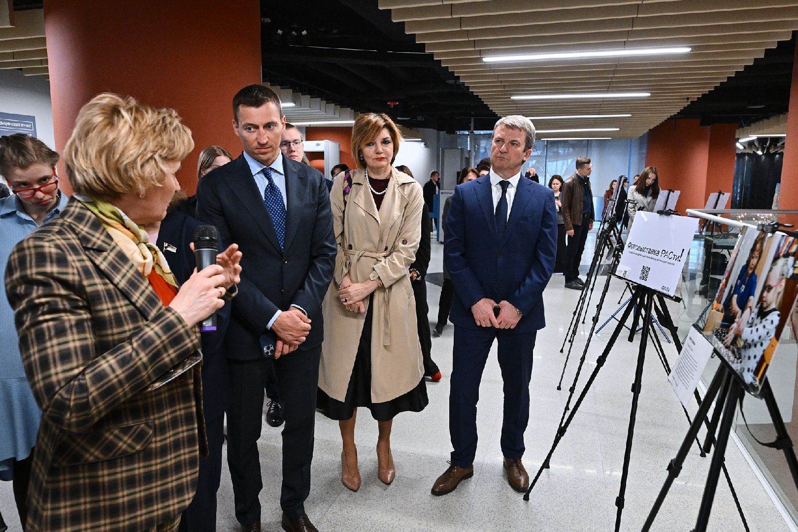 Красноармейск, особенные дети, РАСти, фотовыставка, вместе легко