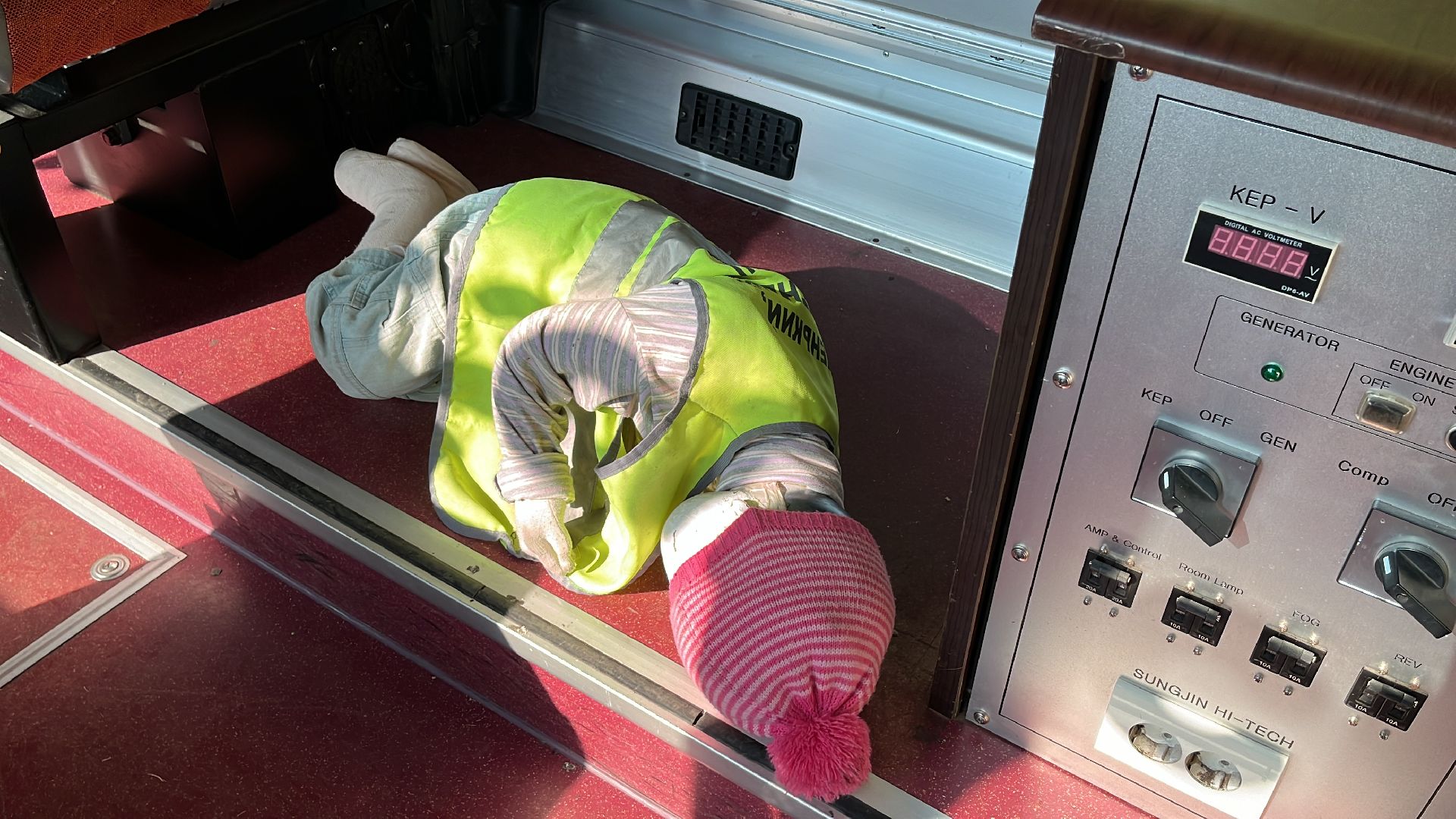 безопасное движение, безопасность, ремень безопасности, автобус,