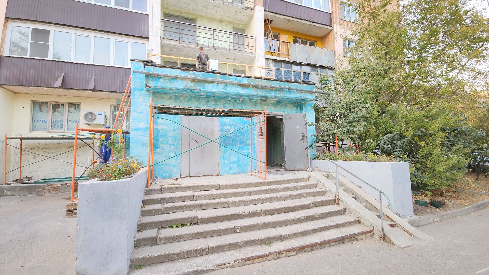 пушкино, капремонт, мкд, мкд старый фонд, ремонт фасада, бригада рабочих,