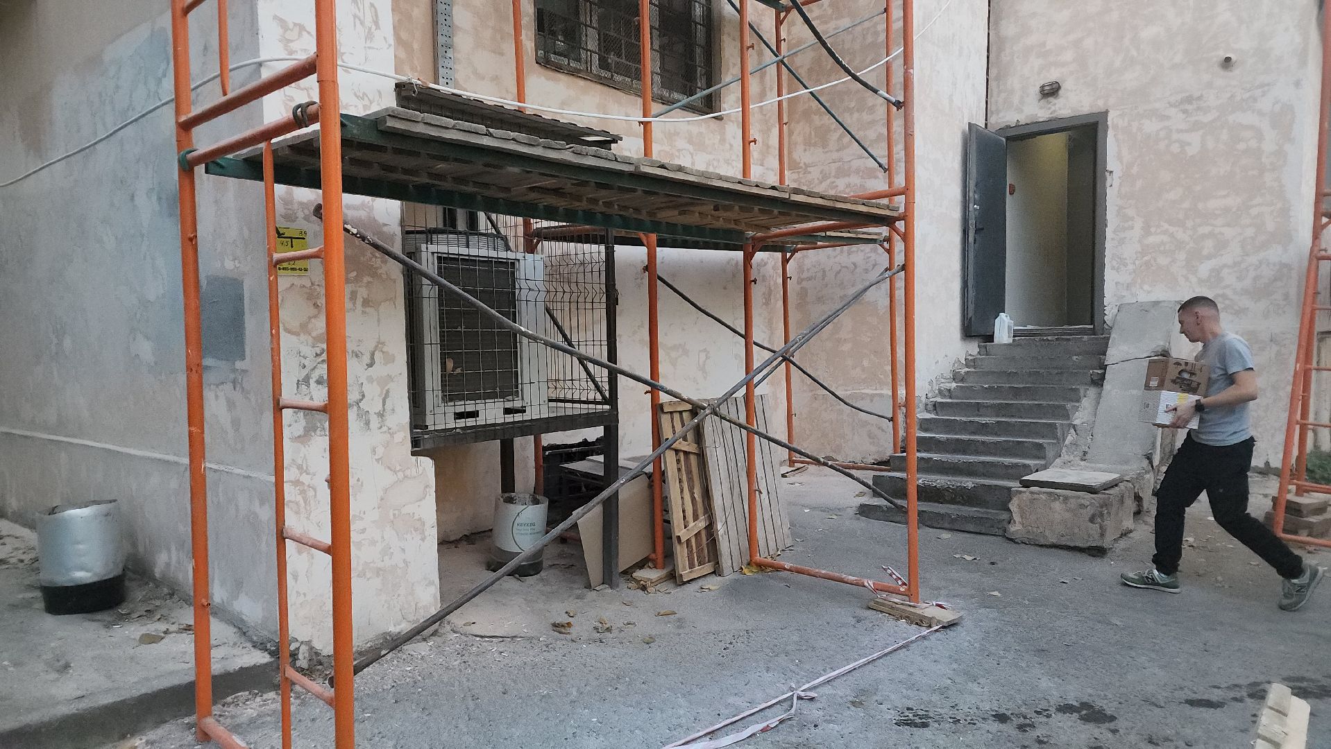 пушкино, капремонт, мкд, мкд старый фонд, ремонт фасада, бригада рабочих,