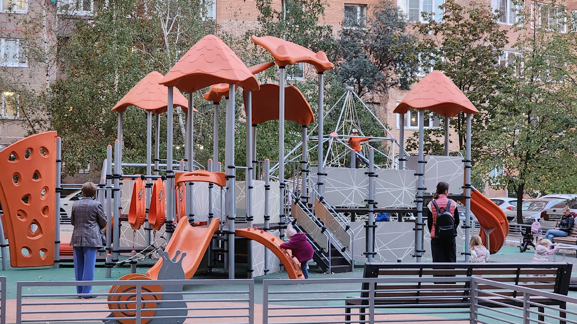 модернизация детских игровых площадок, губернаторская программа,