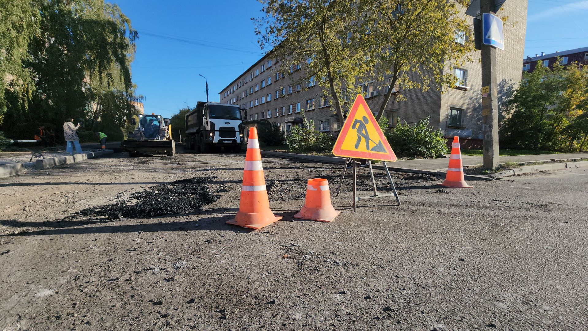 серпухов, строительство дорог, асфальтобетон, улица фирсова, дороги,