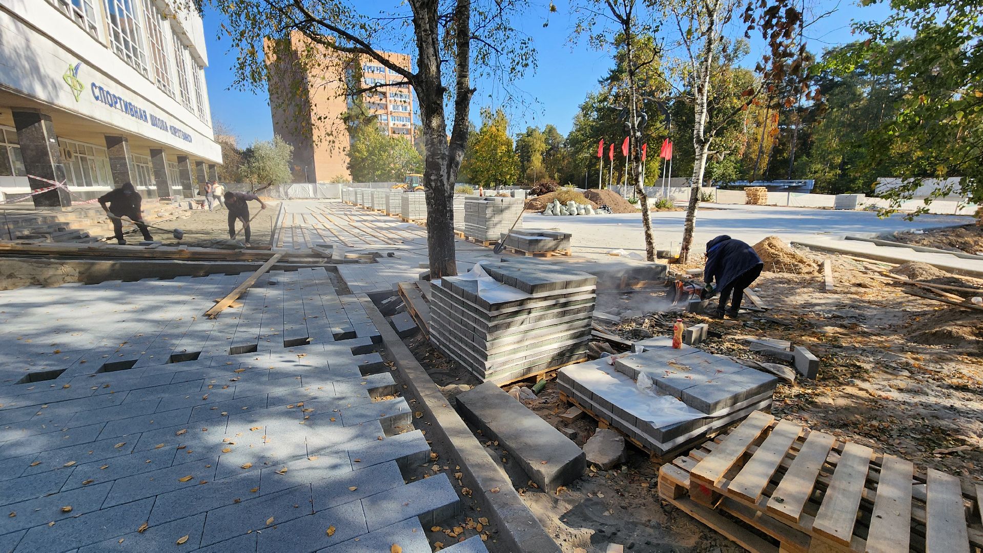 старт, площадь у спортшколы, благоустройство, протвино, плиточное покрытие,
