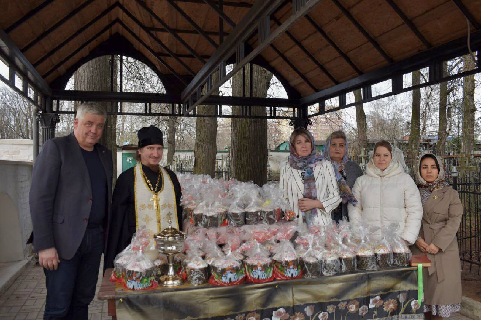 Балашиха, Пасха Христова, куличи, храмы, депутаты, Московская областная дума, Тарас Ефимов