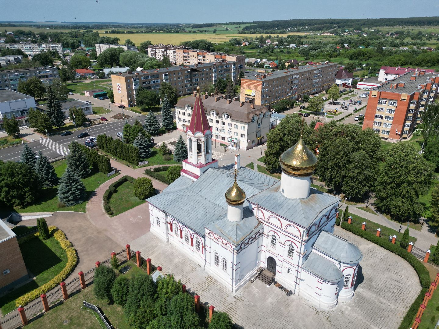 видео с коптера, серебряные пруды, церковь, города, культура,