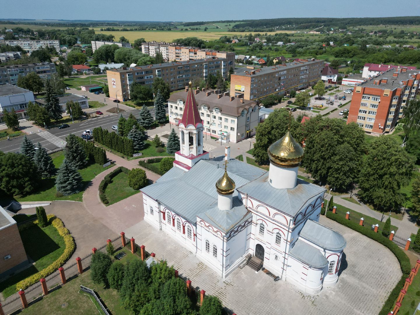 видео с коптера, серебряные пруды, церковь, города, культура,