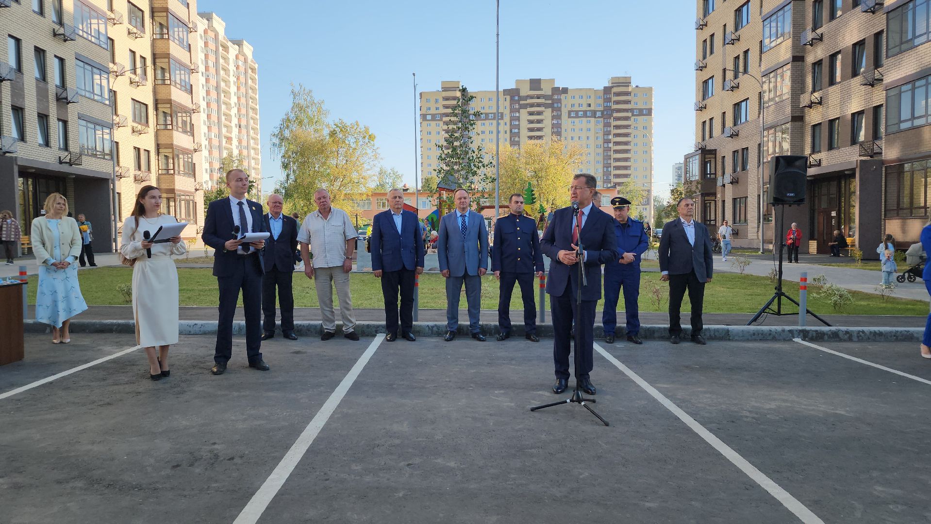 переселение из аварийного жилья, аварийное жилье, вручение ключей переселенцам, Старая Купавна, Богородский городской округ,