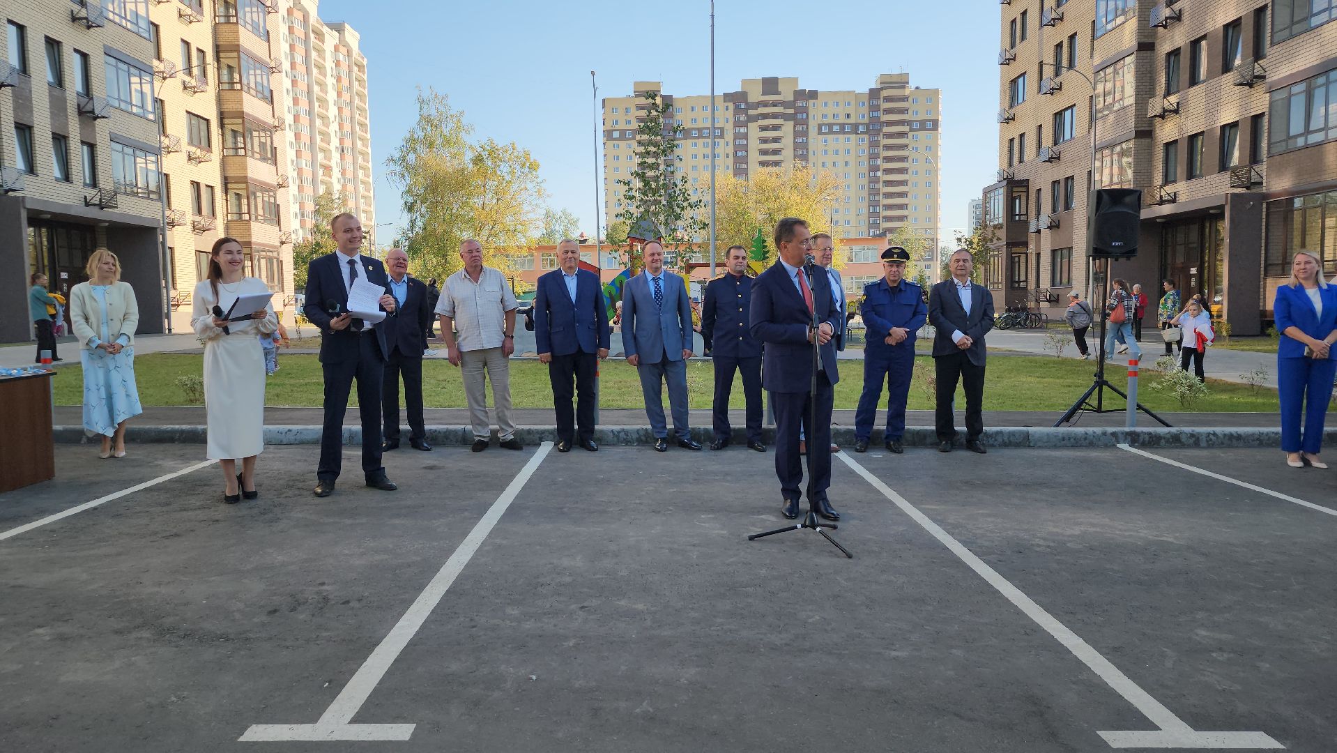 переселение из аварийного жилья, аварийное жилье, вручение ключей переселенцам, Старая Купавна, Богородский городской округ,
