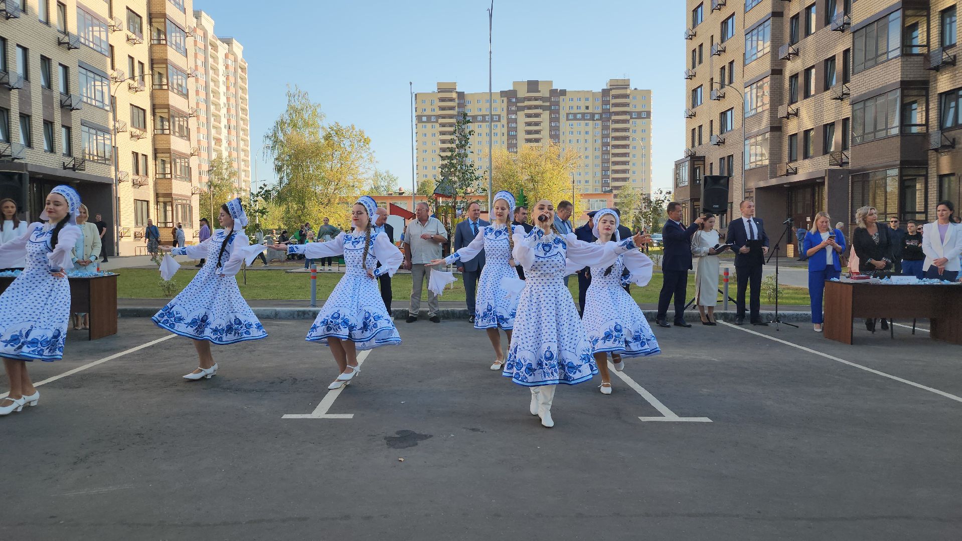 переселение из аварийного жилья, аварийное жилье, вручение ключей переселенцам, Старая Купавна, Богородский городской округ,