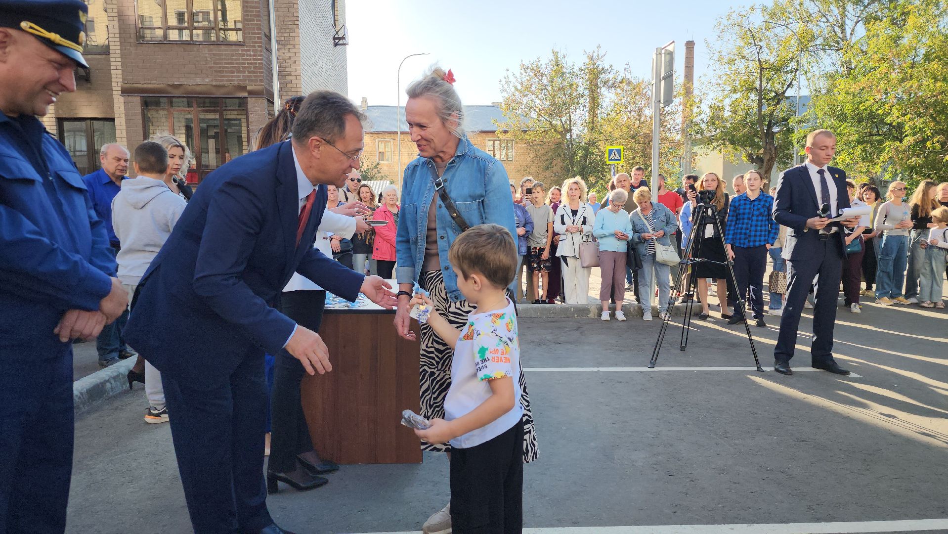 переселение из аварийного жилья, аварийное жилье, вручение ключей переселенцам, Старая Купавна, Богородский городской округ,