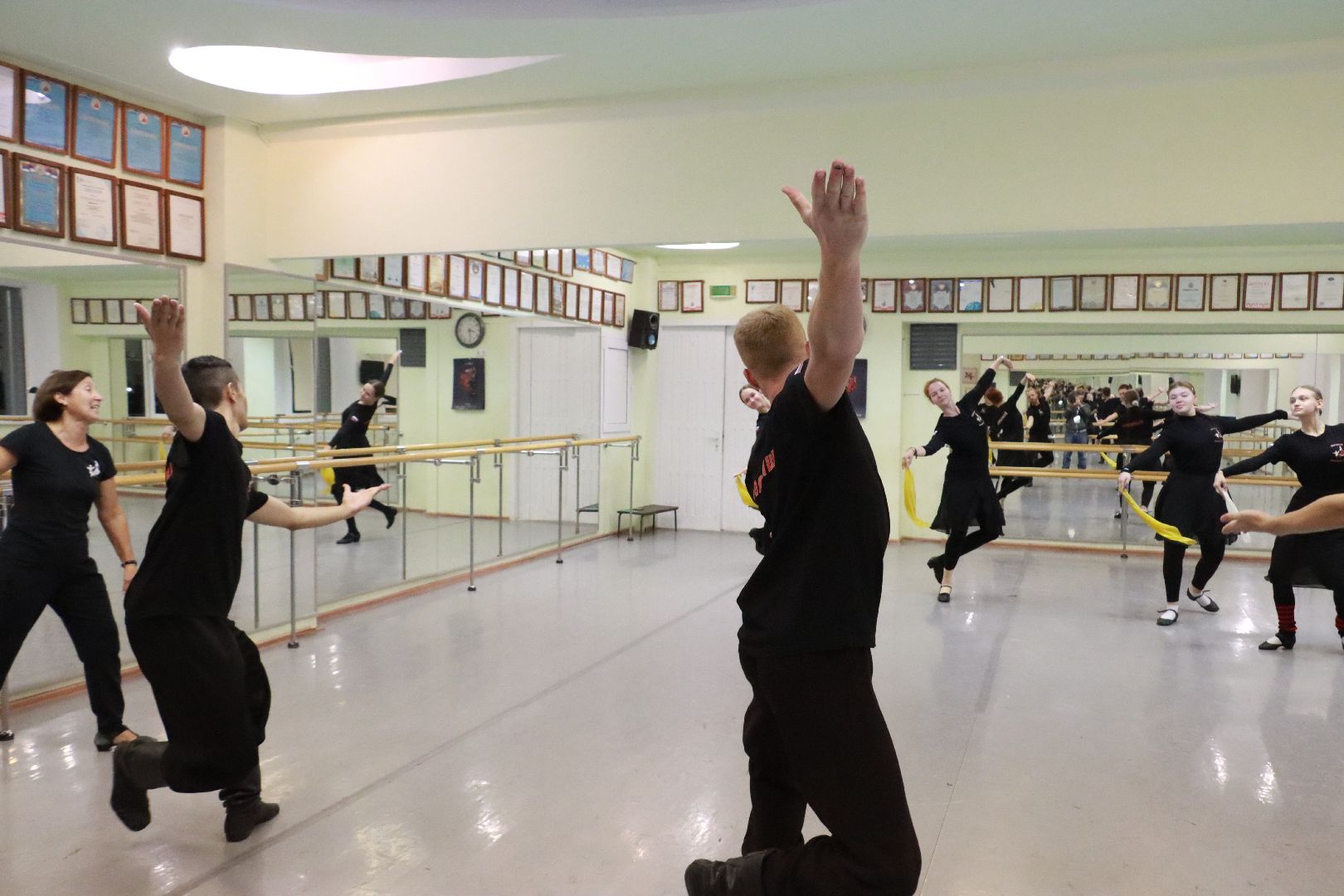 лауреаты, танцевальный ансамбль, народный ансамбль, международный фестиваль,