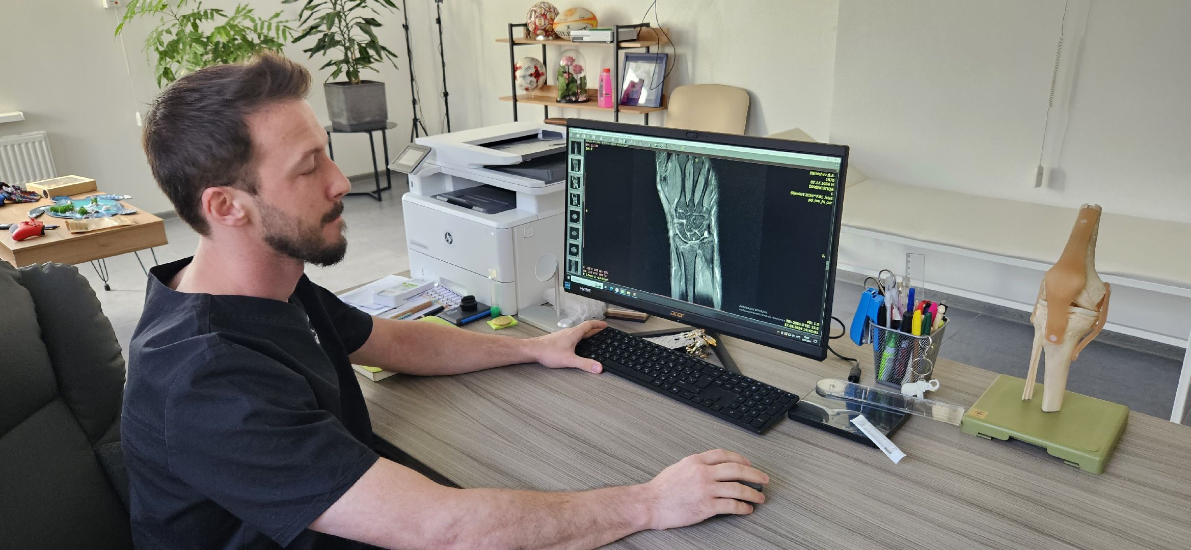 врач, травматология, жуковский, медицина подмосковья,