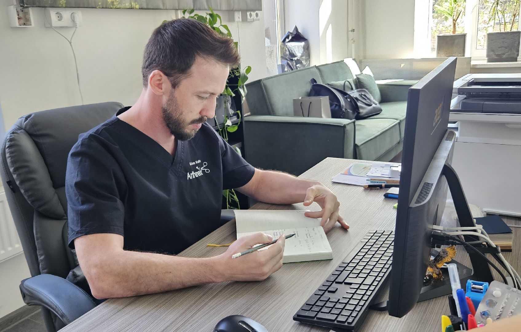 врач, травматология, жуковский, медицина подмосковья,