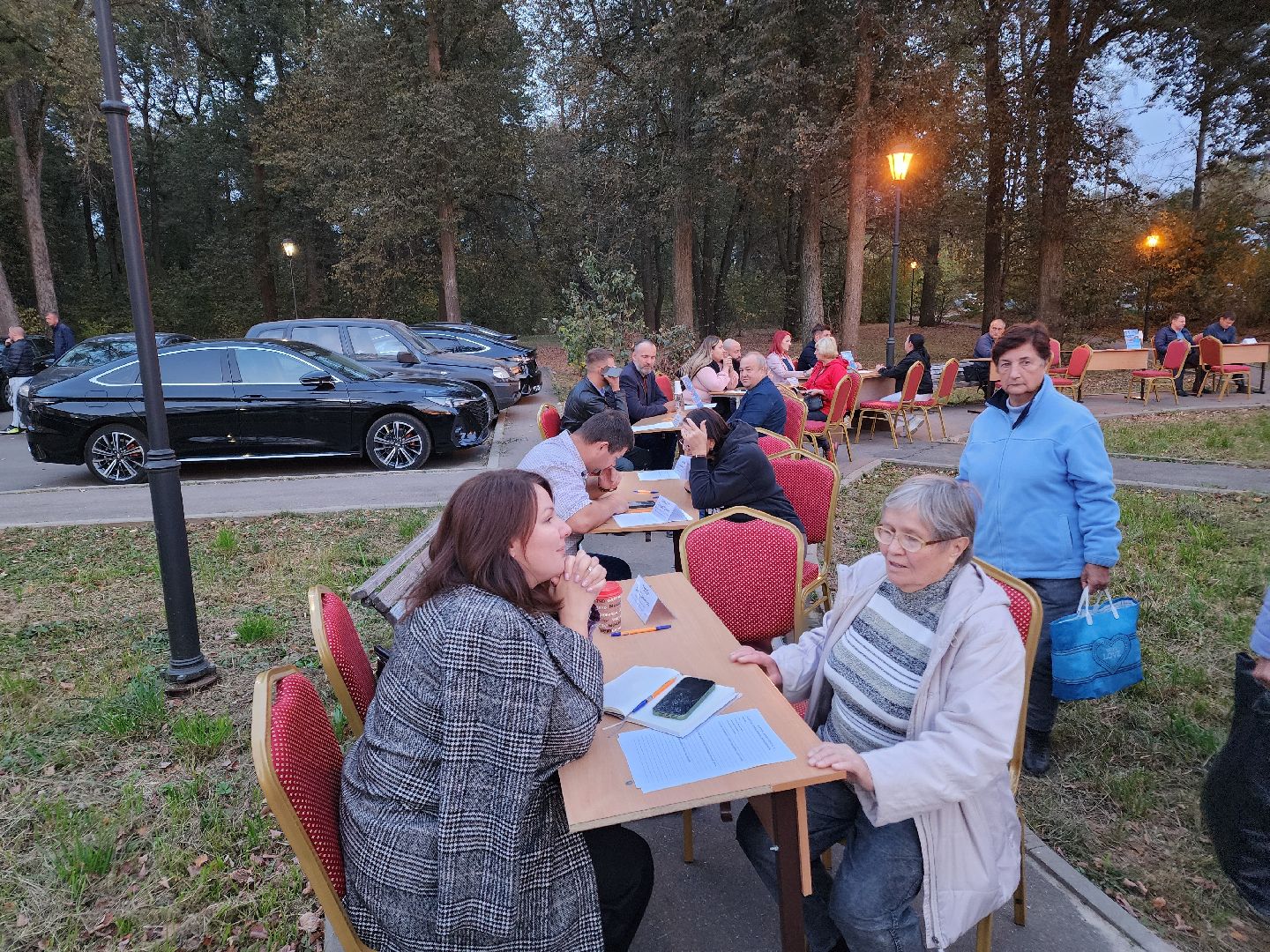 Чехов, село Троицкое, выездная администрация, встреча с жителями, обращения жителей, деревня Ивачково, ремонт дороги, очистка канавы, содержание территории, дорожный ремонт,