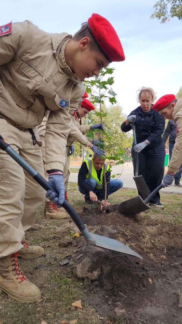 жкх, жкх и благоустройство, жкх подмосковья, экология, акция, акция день в лесу, сохраним лес вместе, глава администрации, глава городского округа Электросталь, юнармейцы, юнармия,