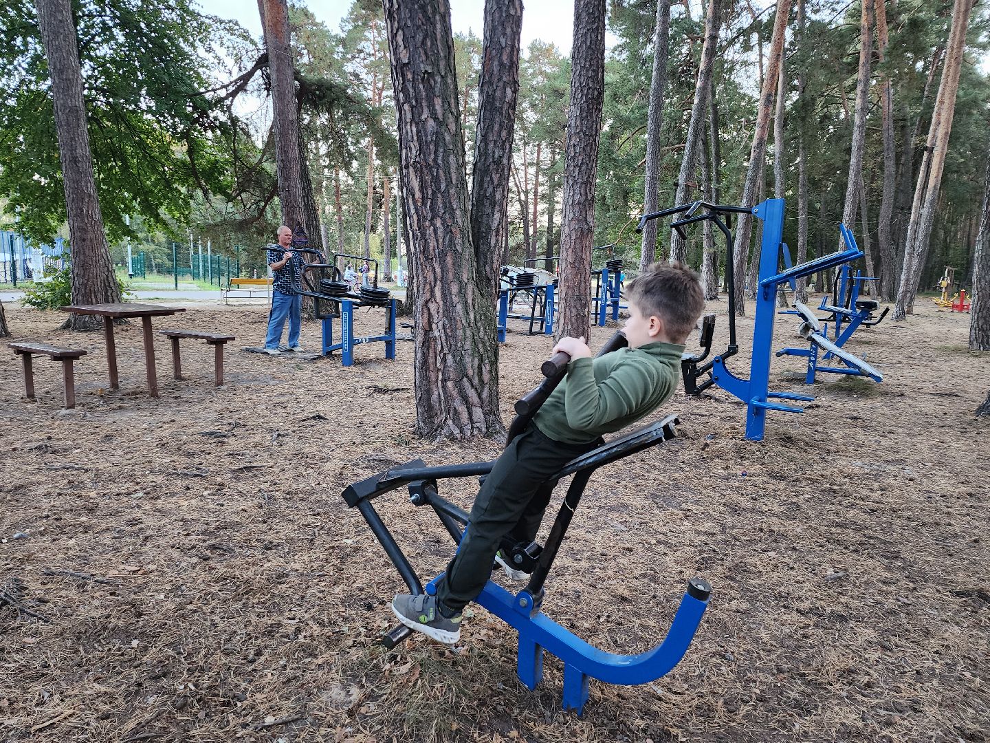 серпухов, подмосковье, стадион спартак, тренажерная площадка,