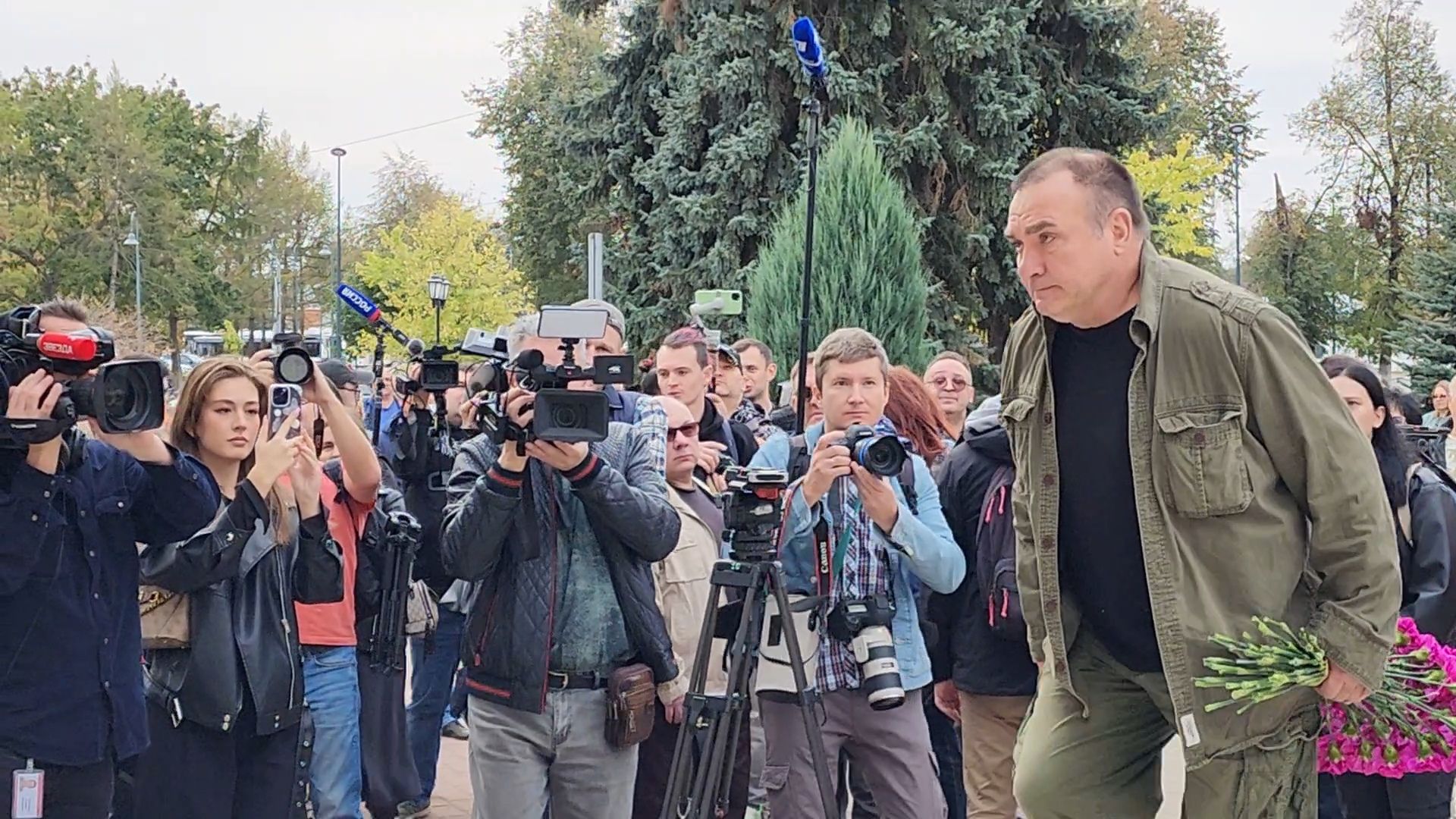 Бронницы, Прощание с Мадяновым, Храм Михаила Архангела, Храмовый комплекс в Бронницах,