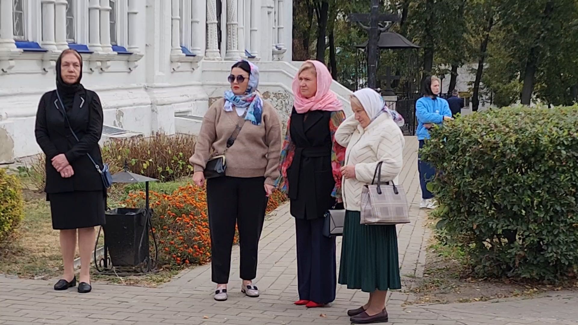 Бронницы, Прощание с Мадяновым, Храм Михаила Архангела, Храмовый комплекс в Бронницах,