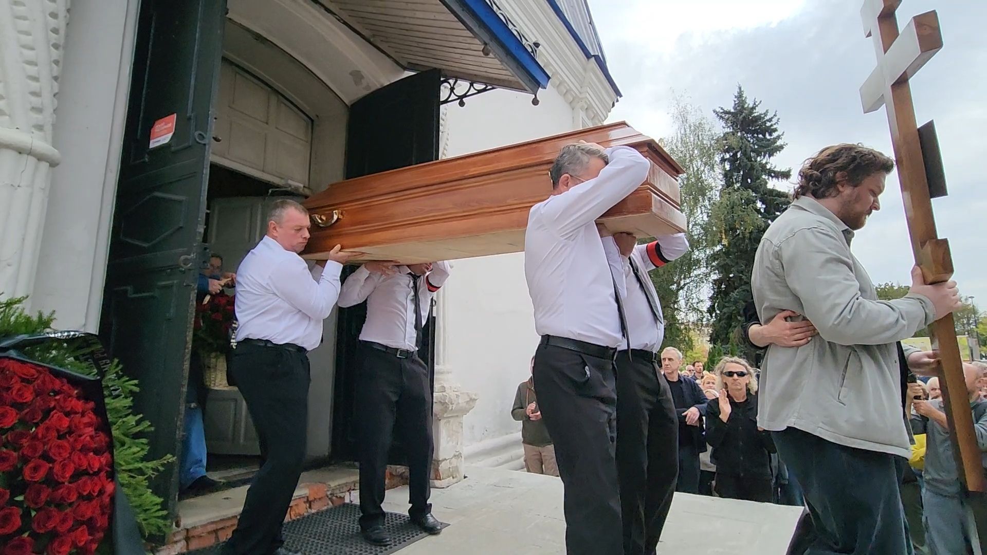 Бронницы, Прощание с Мадяновым, Храм Михаила Архангела, Храмовый комплекс в Бронницах,