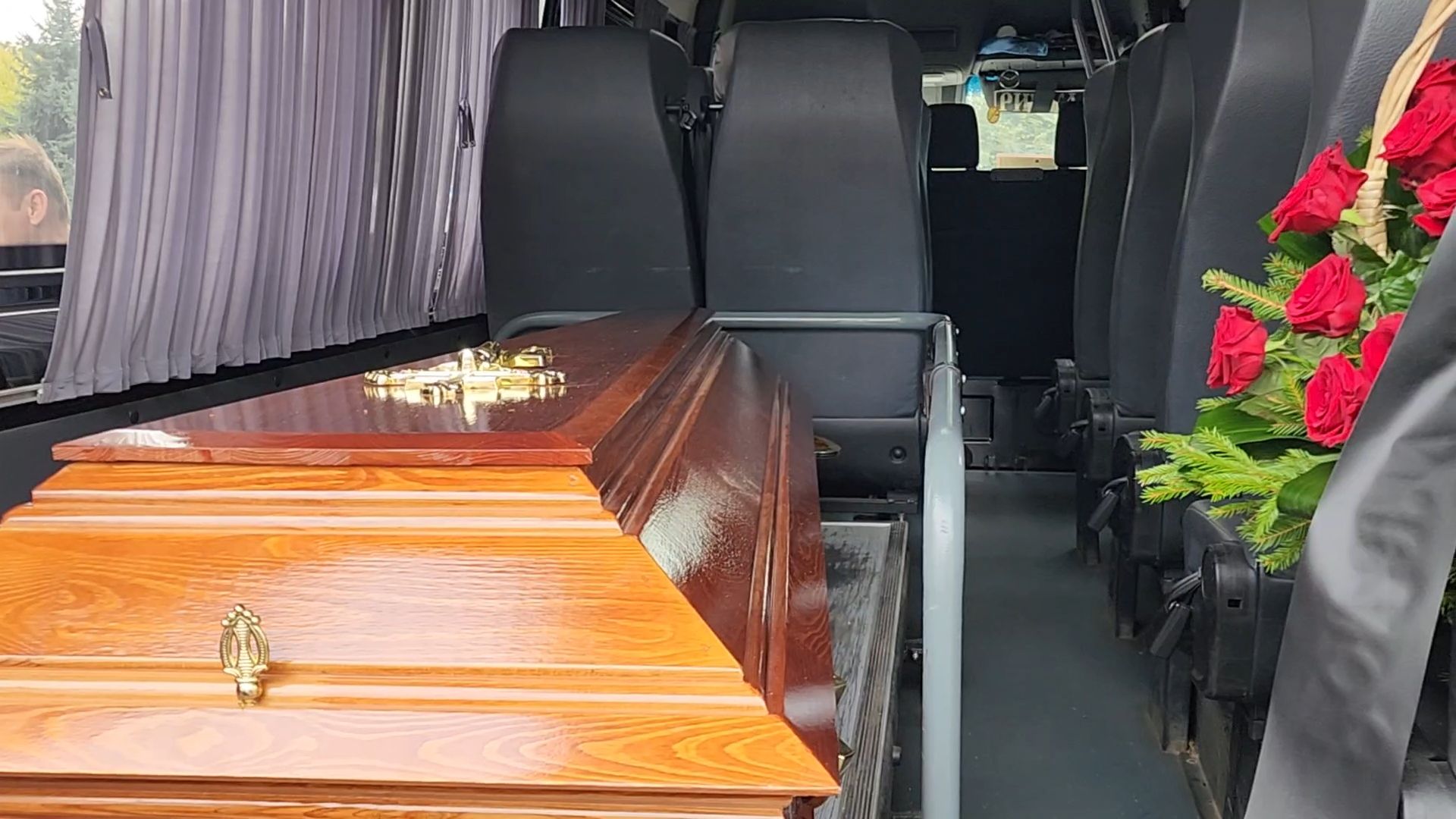 Бронницы, Прощание с Мадяновым, Храм Михаила Архангела, Храмовый комплекс в Бронницах,