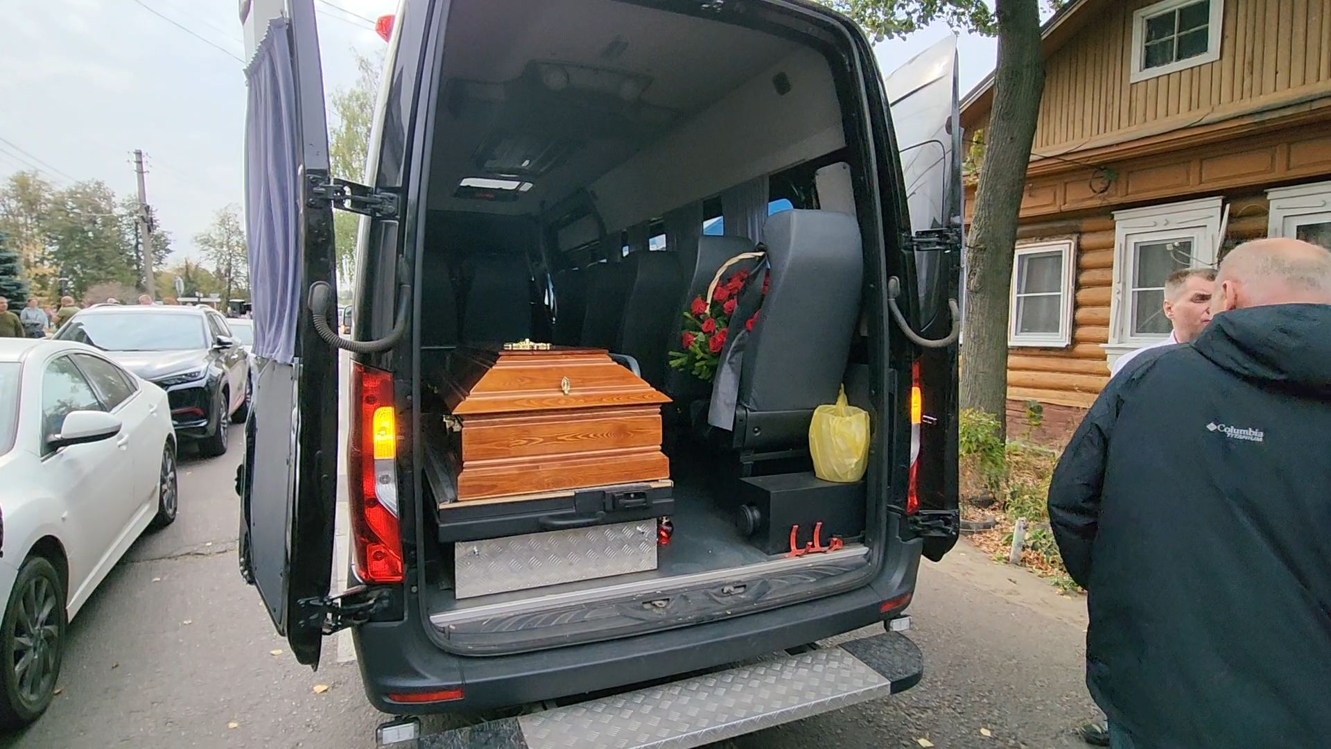 Бронницы, Прощание с Мадяновым, Храм Михаила Архангела, Храмовый комплекс в Бронницах,