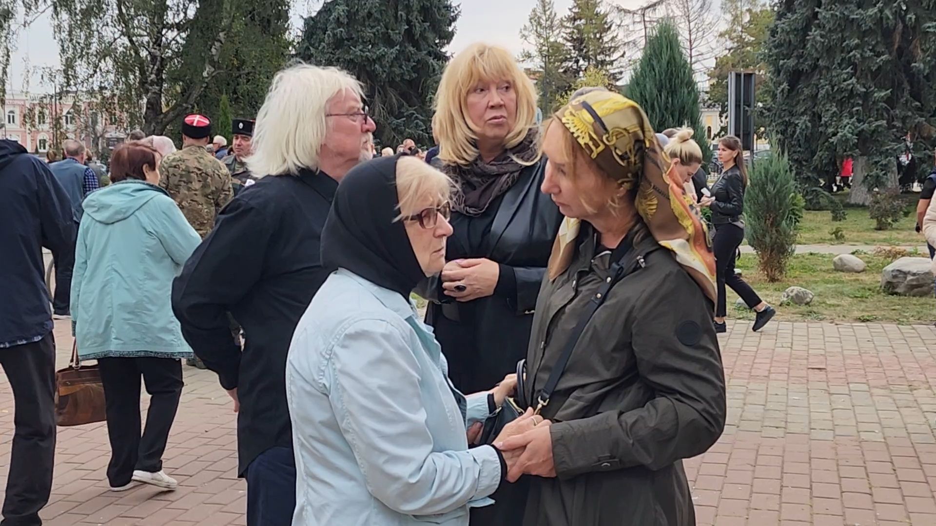 Бронницы, Прощание с Мадяновым, Храм Михаила Архангела, Храмовый комплекс в Бронницах,