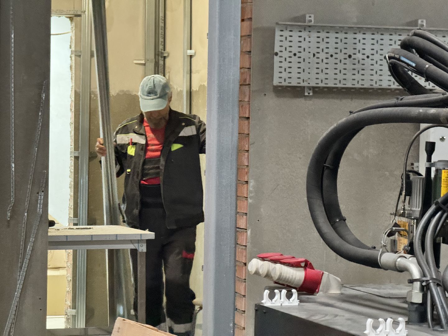 шаховская, завод, новые рабочие места,