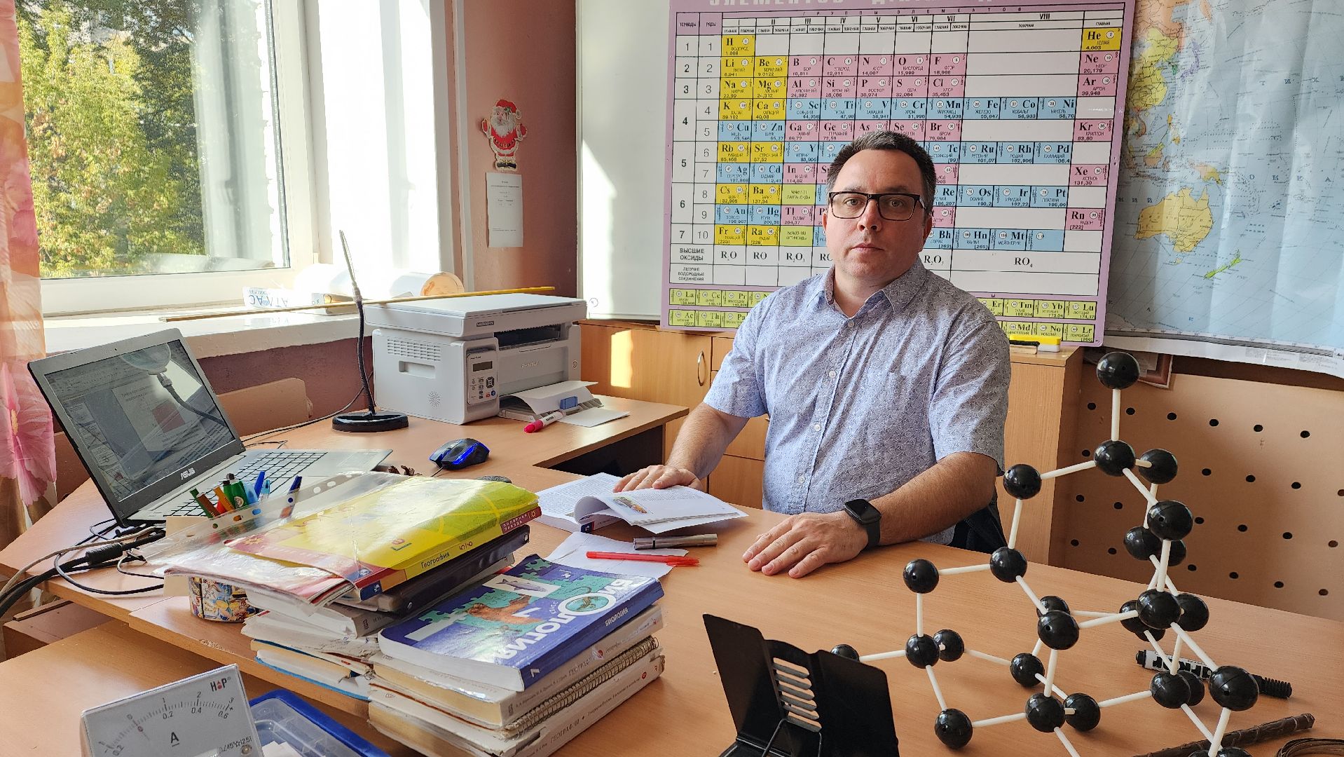 пушкино, пушкинский, лицей, учитель физики, новые технологии, лабораторные занятия, информационные технологии, школьники, знания-сила,