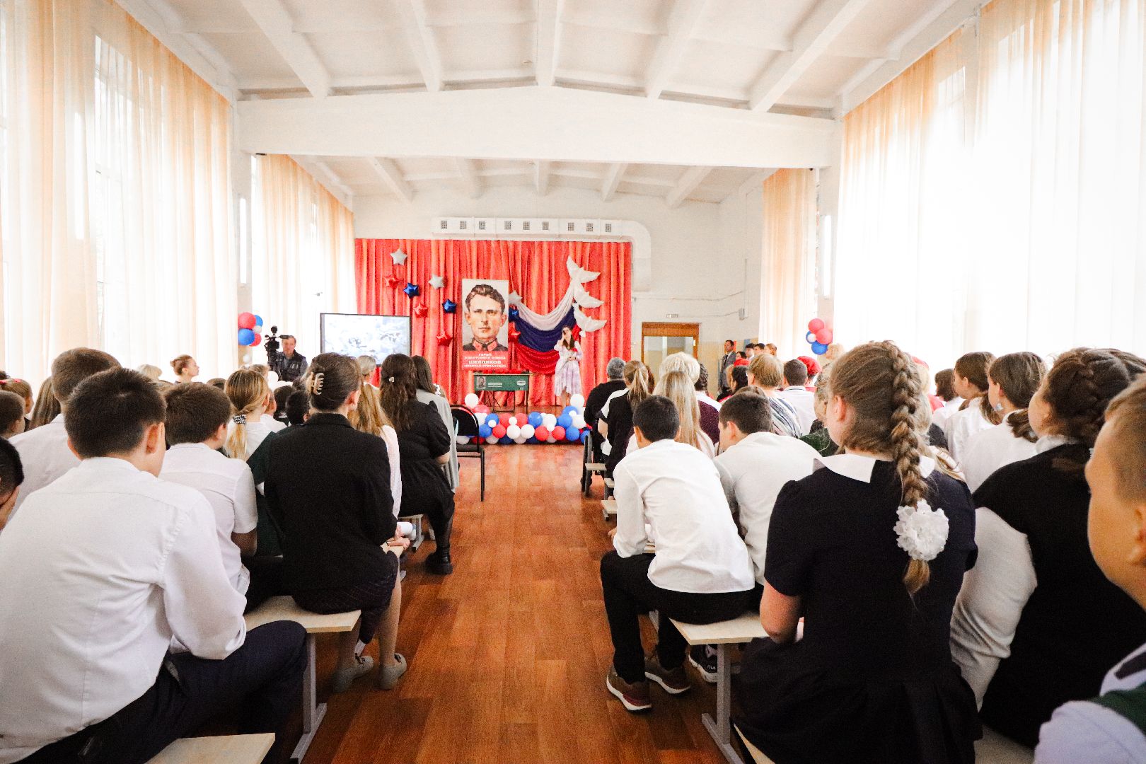 Клин, общество, образование, память, герои ВОВ, парта героя,