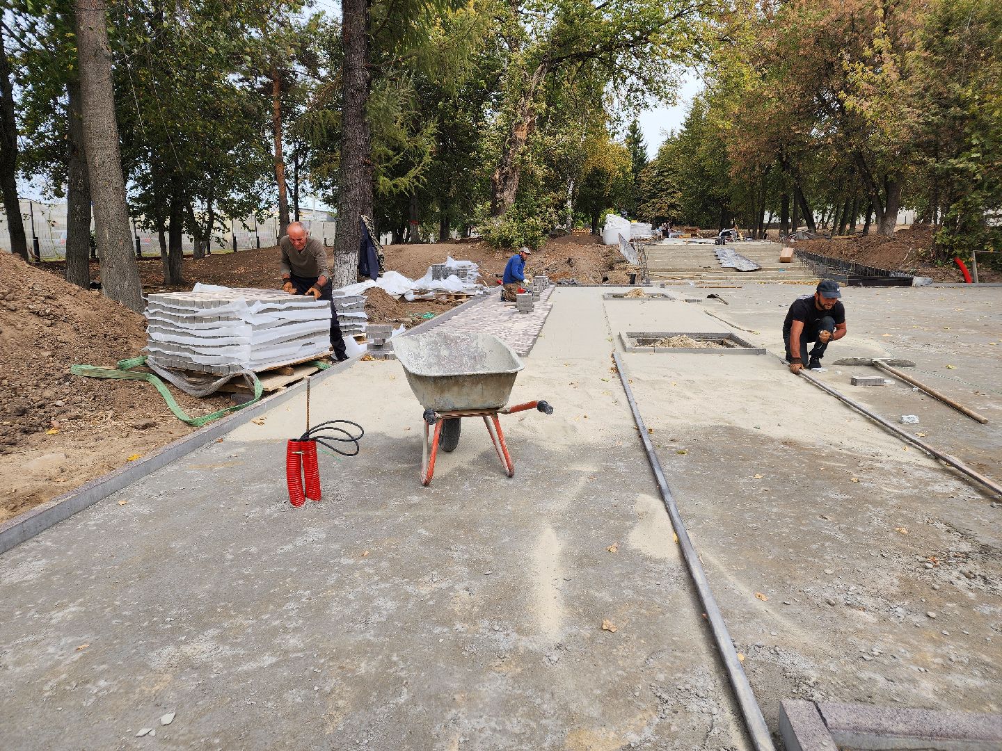 Чехов, бульвар Чехова, реконструкция, благоустройство, строительство, фонтан, малые архитектурные формы, пешеходные дорожки, нацпроект жилье и городская среда, готовность объекта, сквер Чехова,